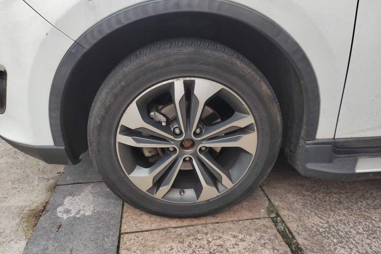 Used Luxgen U6 SUV 2014 1.8T Fashion Edition
