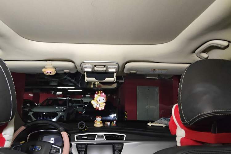 Used Geely Auto Emgrand X7 Sport 2016 1.8TD Automatic Smart Model Headliner