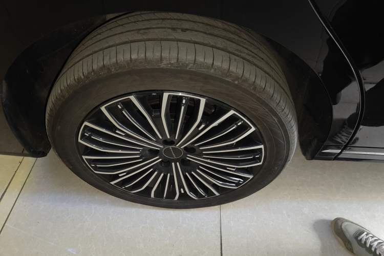 Used FORTHING Xinghai V9 2024 1.5TD 200km Qingyunti Series Flagship Edition