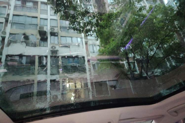 Used Volkswagen ID.6 X 2021 Pro Smart Long-Range Edition Headliner