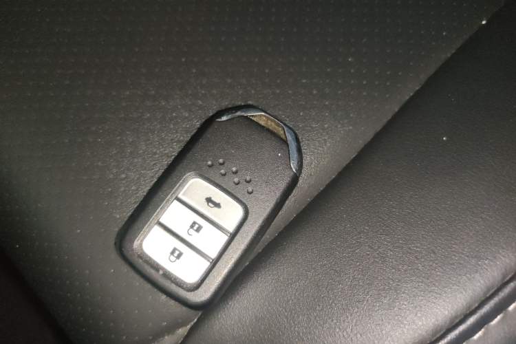 Used Honda CR-V 2021 240TURBO CVT 2WD Comfort Version Interior 1