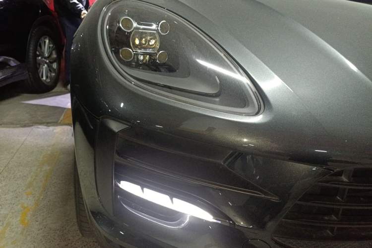 Used Porsche Macan 2018 Macan 2.0T