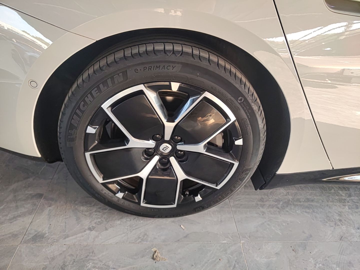 Xiaomi Auto SU7 2024 Rear-Drive Ultra-Long Range Advanced Pro-Level Intelligent Driving Version — снимка 11