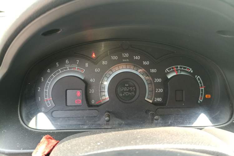 Used Bestune B70 2011 2.0L Manual Fashionable Edition