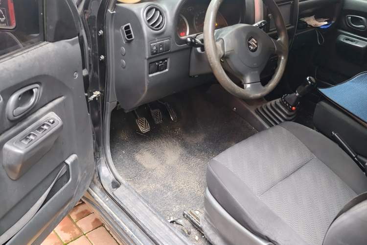 Used Suzuki Jimny 2012 1.3 MT JLX Navigation Edition