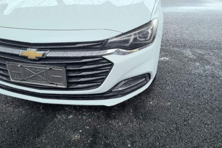 Used Chevrolet Monza 2019 320T Manual Xinxin Edition China VI
