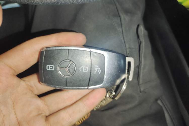 Used Mercedes-Benz A-Class 2020 Restyled A 200 L Sport Sedan Fashion Version
