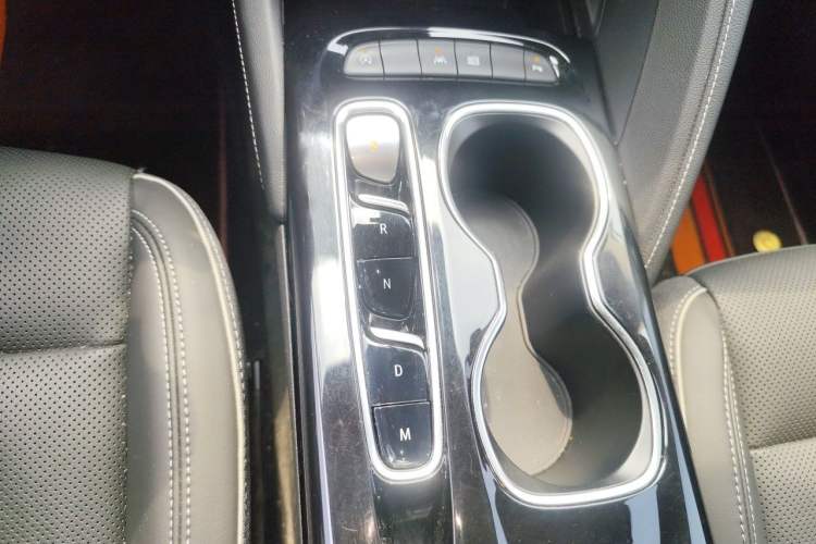 Used Buick Envision 2022 Facelift Encore Plus 552T Five-Seat Luxury Model
