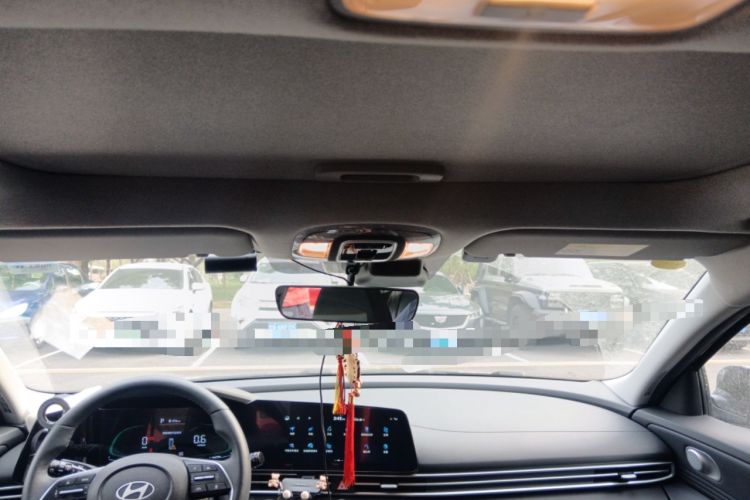 Used Hyundai Elantra 2023 1.5L CVT LUX Prestige Edition Headliner