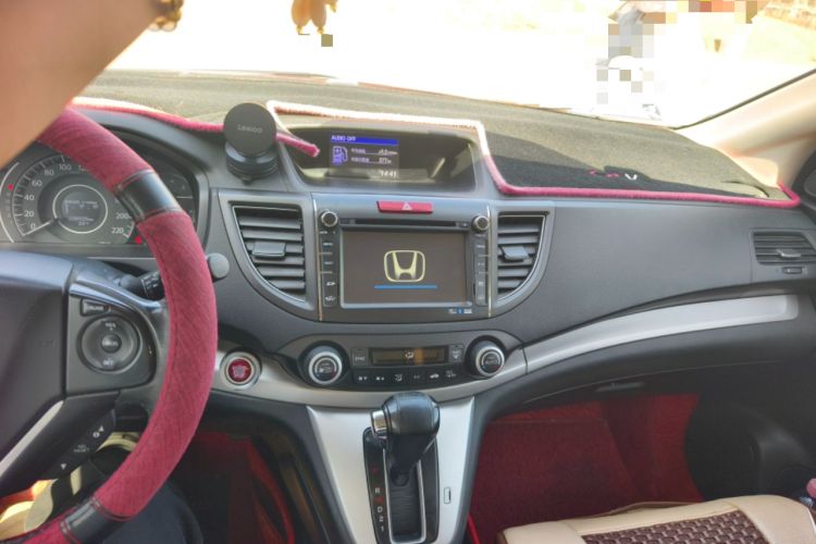 Used Honda CR-V 2012 2.4L four-wheel drive luxury version Audio And AC Panel