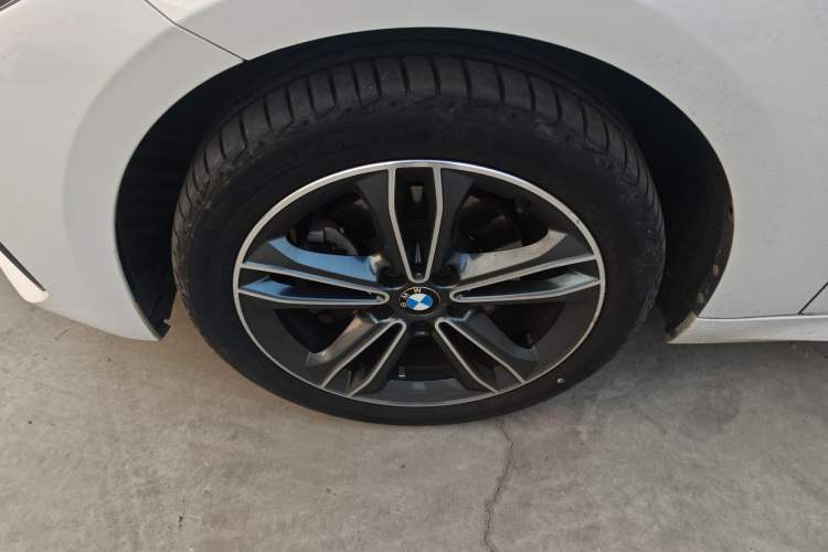 Used BMW 1 Series 2021 120i M Sport Edition Exterior 3