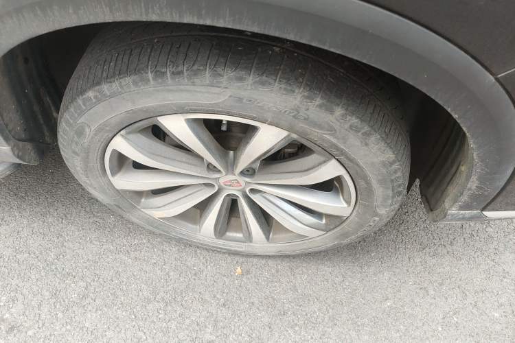 Used Roewe RX5 MAX 2019 300TGI Automatic 4G Connect Luxury Edition Right Front Wheel Hub