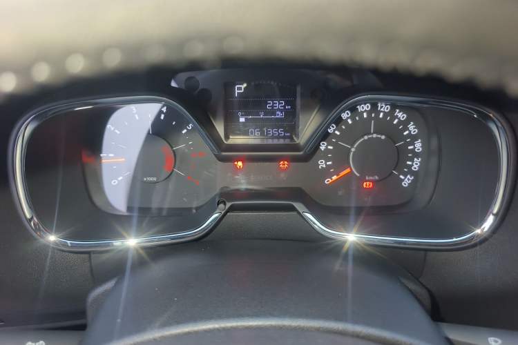 Used Citroen C4 Sega 2016 1.6L Automatic Luxury Model Instrument Cluster