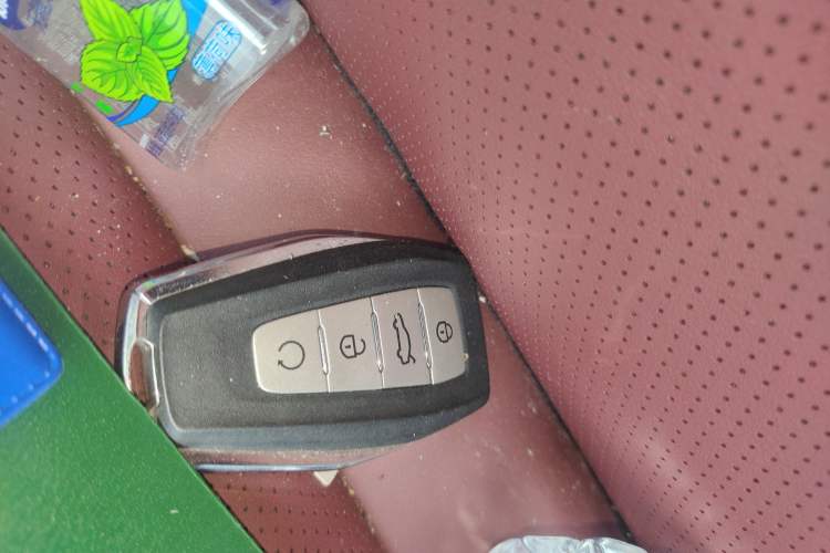 Used Geely Auto Emgrand X7 Sport 2022 Boyue X 1.8TD DCT ZhiZun Edition
