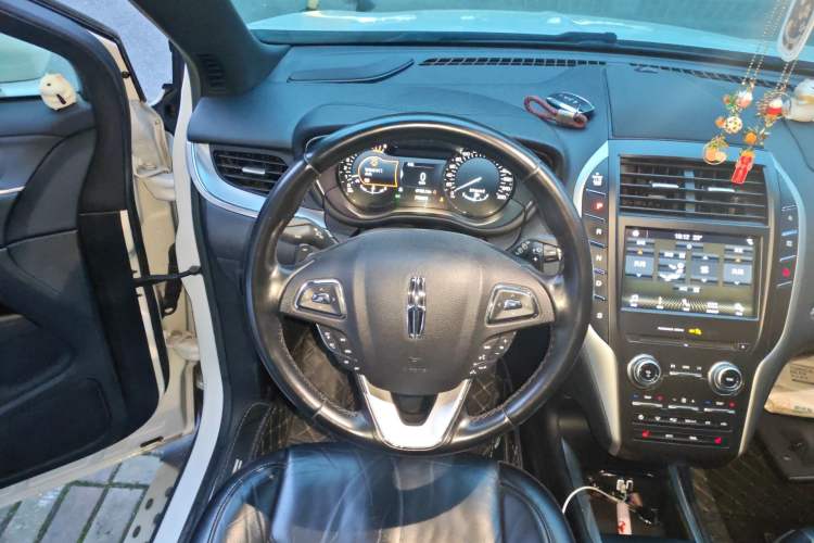 Used Lincoln MKC 2019 2.0T Two-Wheel Drive Luxury Edition China VI Standard
