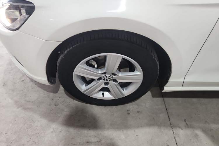 Used Volkswagen Lamando 2018 230TSI DSG Fashion Edition
