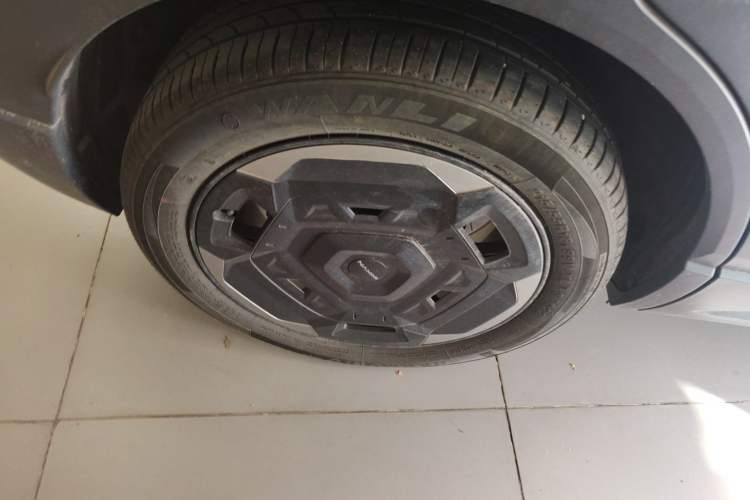Used Dongfeng NAMMI 06 2025 471 Ultra