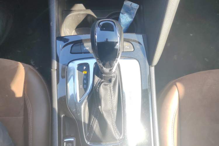 Used Buick Regal 2017 20T Luxury Model
