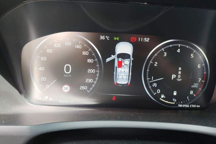 Used Volvo XC90 2022 B6 Zhiya Luxury 7-Seater Instrument Cluster