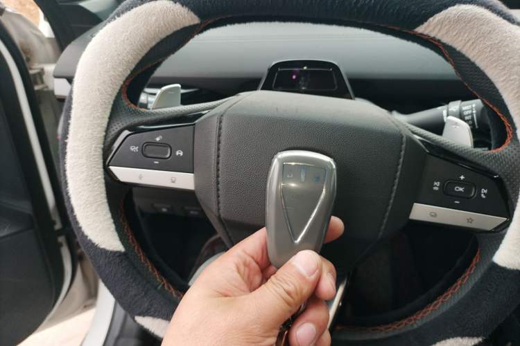 Used CHANGAN UNI-V 2022 1.5T Prestige Version