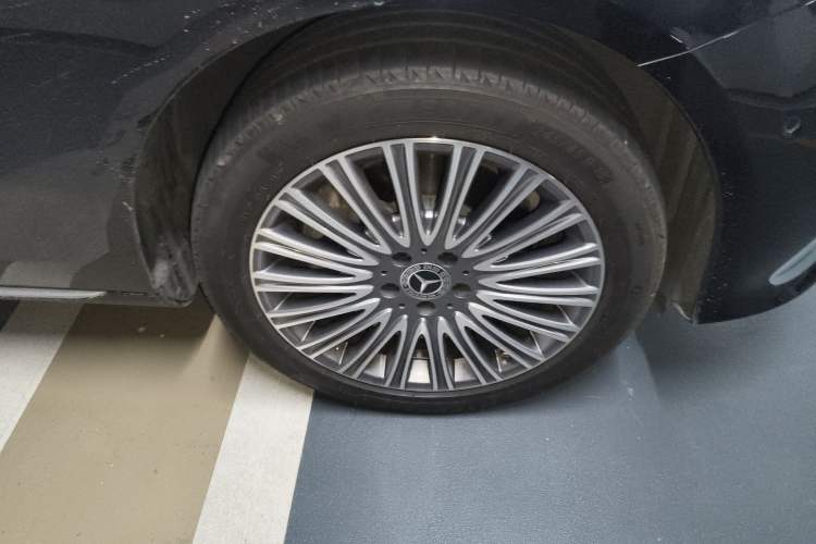 Used Mercedes-Benz E-Class 2022 Revised Version E 300 L Luxury Edition
