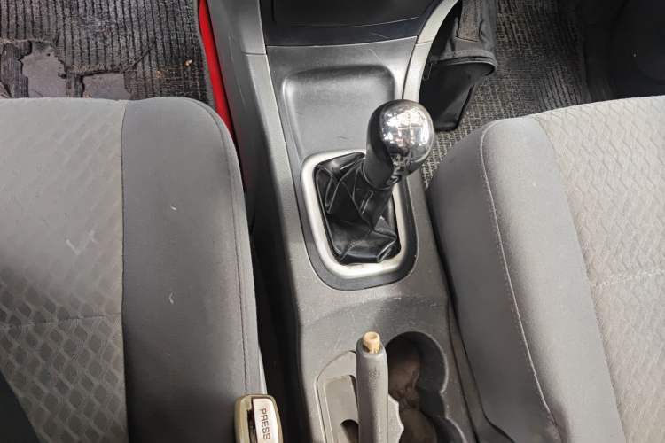 Used Dongfeng Shuaike 2010 1.6L Manual Luxury Edition