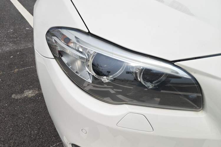 Used BMW 5 Series 2014 520Li Elegant Model Right Front Headlight