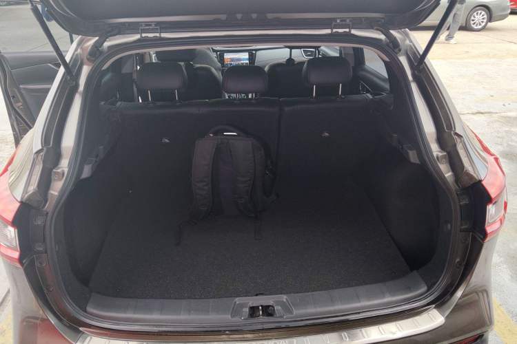 Used Nissan Qashqai 2022 2.0L CVT XV Smart Enjoyment Version Trunk