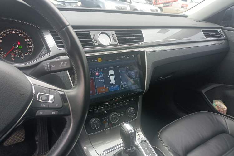 Used Volkswagen Passat 2017 330TSI DSG Luxury Edition