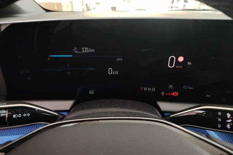 Used Cadillac OPTIQ 2024 Standard Range Version