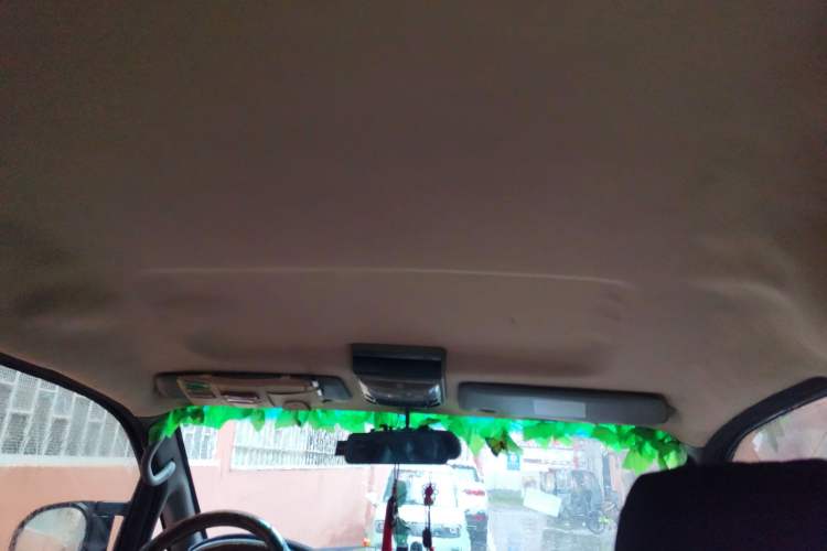 Used FORTHING Lingzhi 2013 M5 Q3 2.0L 7-seat Long-wheelbase Luxury Model