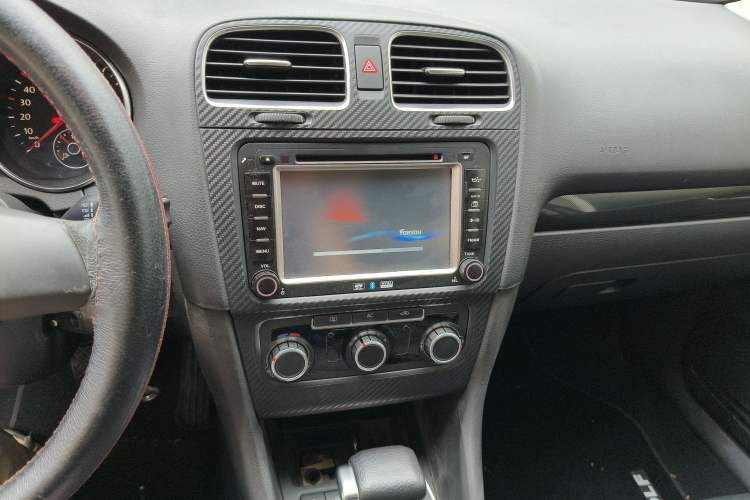 Used Volkswagen Golf 2010 1.4 TSI Automatic Comfort Model
