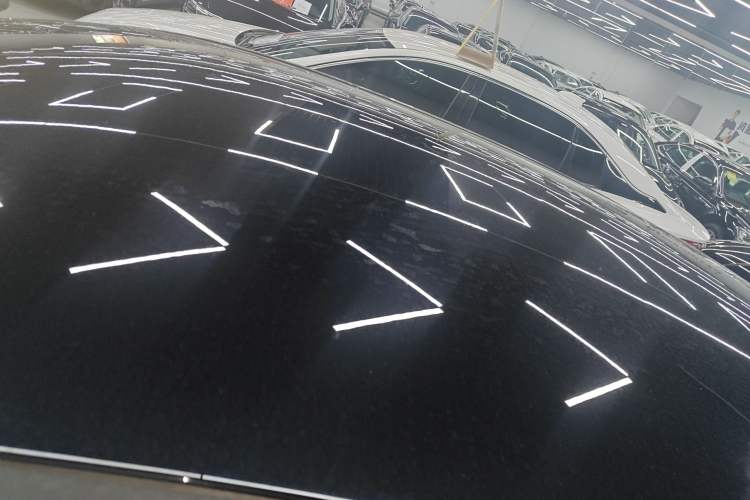 Used Hongqi E-QM5 2024 610 km PLUS Roof