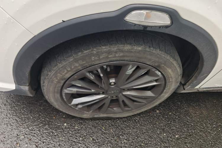 Used NETA V 2022 Chao 400 Lite Left Front Wheel Hub