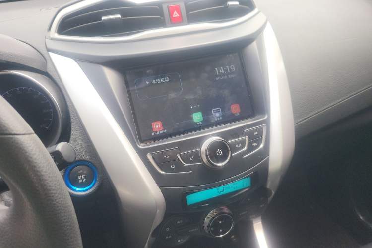 Used BYD Yuan New Energy 2018 EV360 Smart Connect Cool Edition Audio And AC Panel