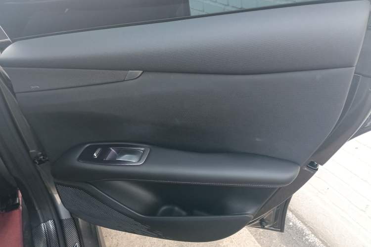 Used Deepal L07 2025 530 Ultra DeepBlue Intelligent Driving AD PRO Pure-Electric Version
