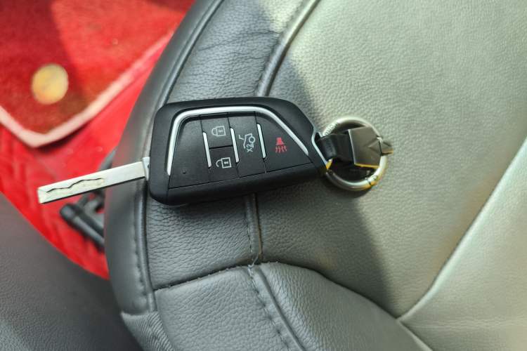 Used Chevrolet Malibu 2014 2.0L Automatic Luxury Edition Vehicle Key