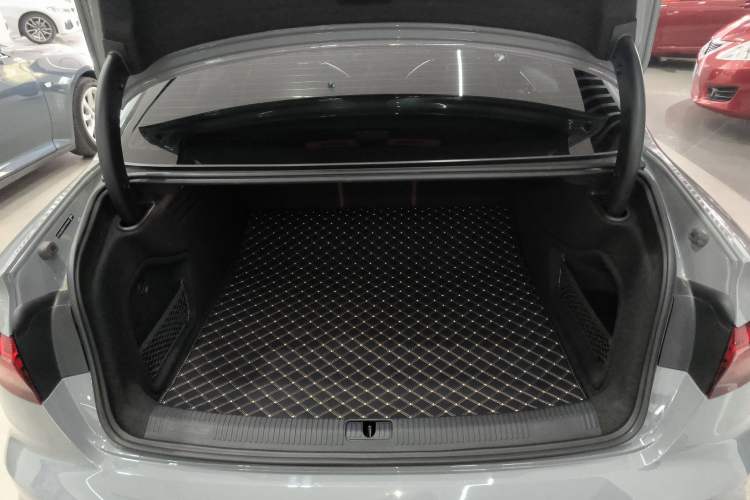 Used Audi A4L 2025 2 Million Units Enjoyment Version 40 TFSI Luxury Dynamic Edition