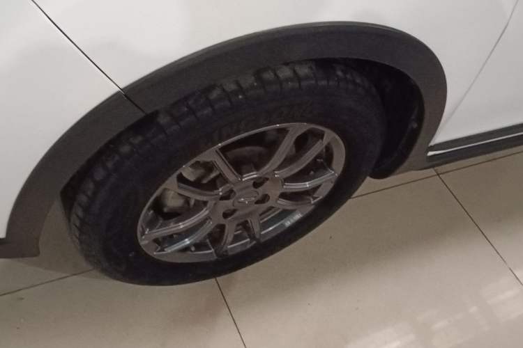 Used Geely Auto Vision X3 2021 PRO 1.5L CVT Deluxe Model