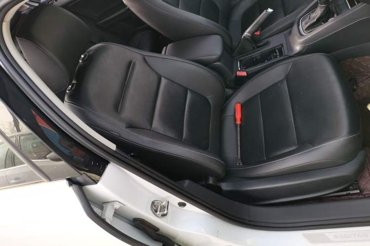 Used Volkswagen Sagitar 2016 230TSI 25th Anniversary Edition
