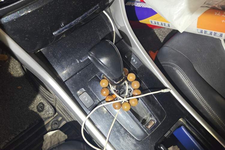 Used Honda Accord 2016 2.0L Elite Edition Gear Lever