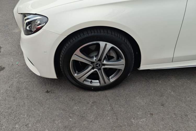 Used Mercedes-Benz E-Class 2019 E 200 L Sport Edition
