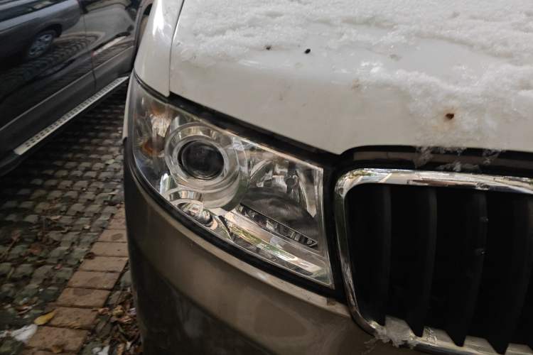 Used Jinbei New Hiace X30L 2016 1.3L Wealth Edition DLCG12 Right Front Headlight