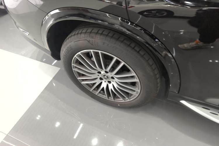 Used Mercedes-Benz GLC 2025 Refreshed GLC 300 L 4MATIC Dynamic Version 5 Seats