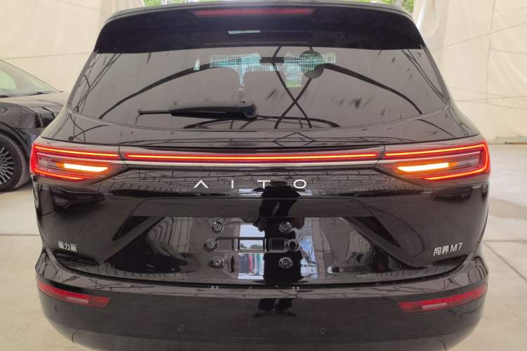 Used Hima AITO M7 2024 1.5T Rear-Drive Plus Version 5 Seats Rear