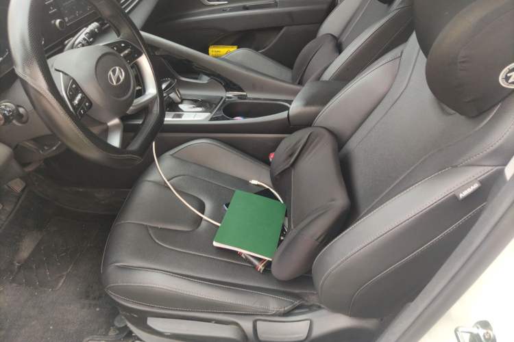 Used Hyundai Elantra 2023 1.5L CVT GLX Elite Edition Left Front Seat