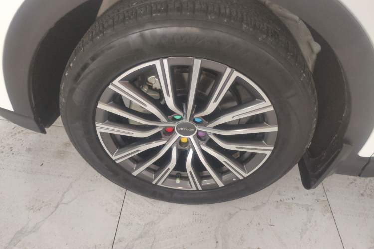 Used JETOUR X70 PLUS 2023 1.5T DCT Brave PLUS 5-Seater