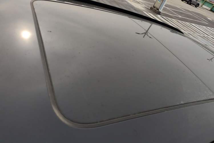 Used Nio ES6 2022 75 kWh Sport Edition Roof