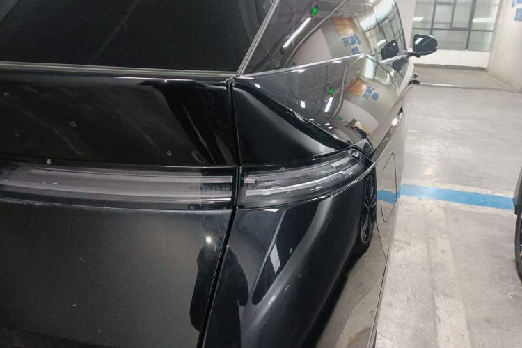 Used XPeng X9 2024 702 Ultra-Long Range Pro