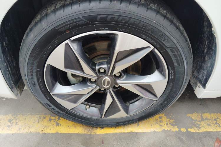 Used GAC Trumpchi M6 2021 PRO 270T DCT Luxury Edition
